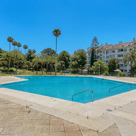 Torre Real Vistas 360 Cerca Trocadero Arena Marbella